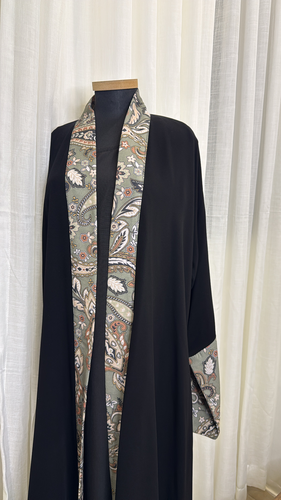 عباية سجايا